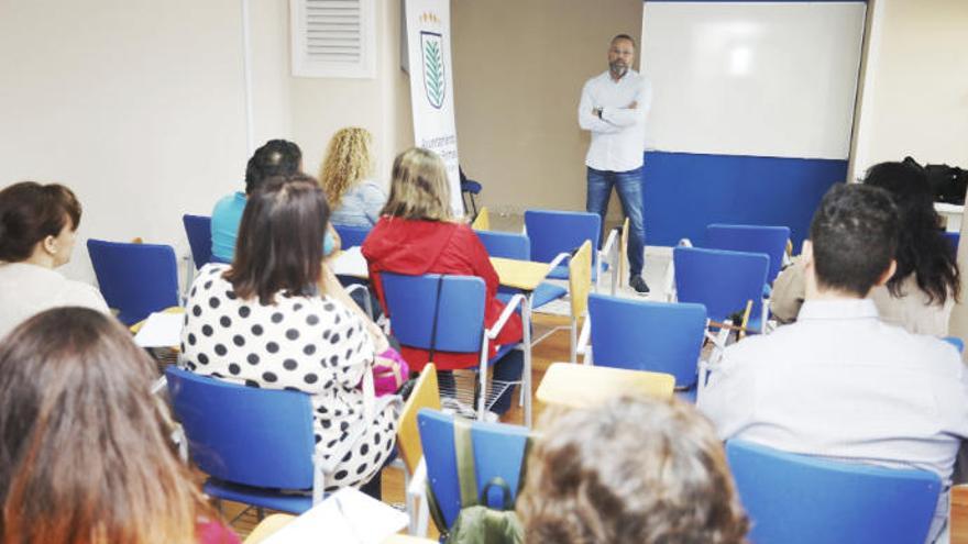 La ciudad crea la primera comisión temática para mejorar la atención de las Personas Sin Hogar