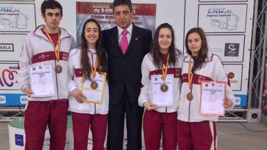 María I. Sánchez, Marta Buendía, Alejandro Sánchez y Carmen Pulido.