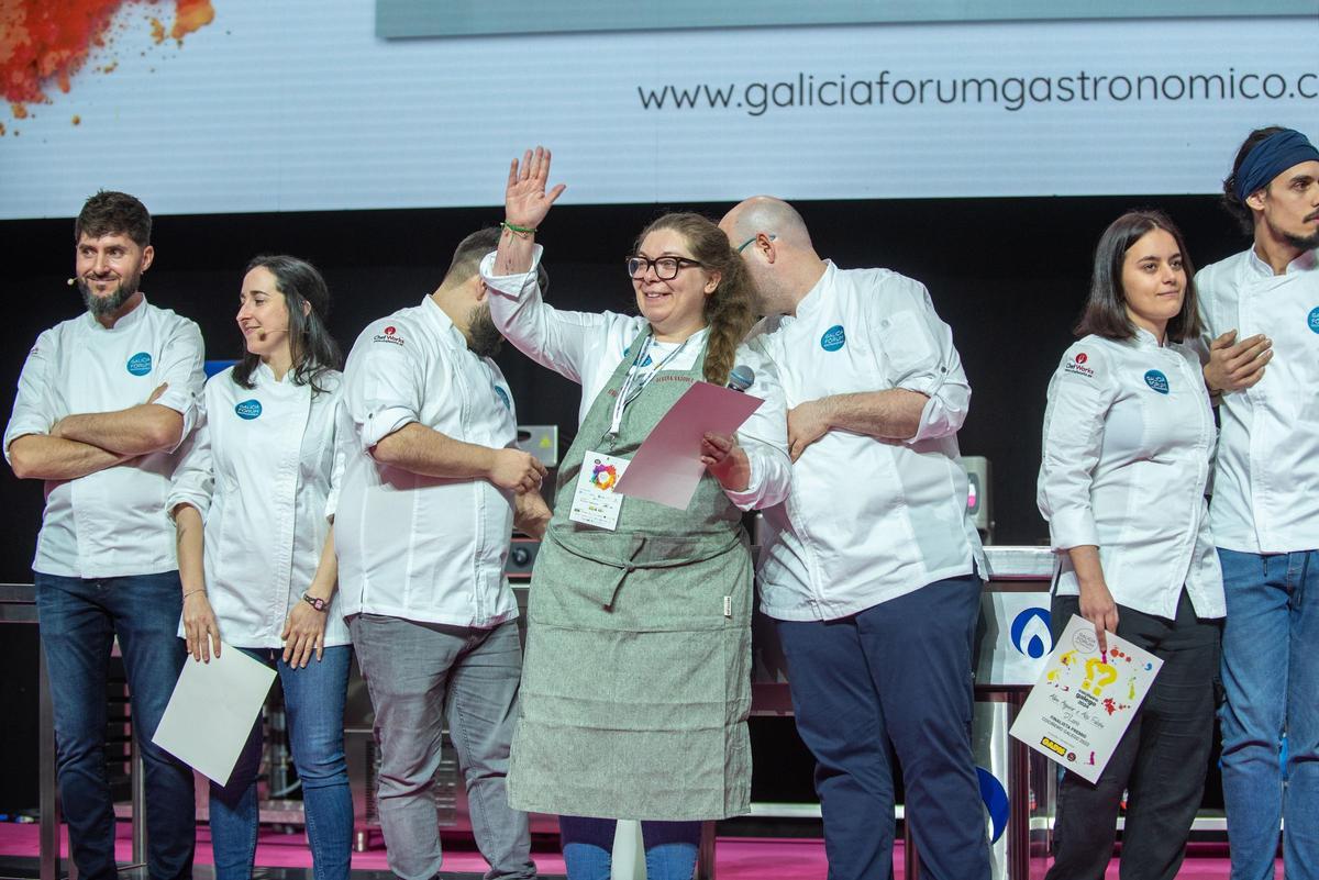 Begoña Vázquez, premio a la mejor chef gallega de 2024 en el Fórum Gastronómico de A Coruña Begoña Vázquez, premio a la mejor chef gallega de 2024 en el Fórum Gastronómico de A Coruña