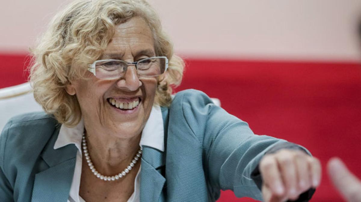L’alcaldessa de Madrid, Manuela Carmena, busca la col·laboració dels universitaris.