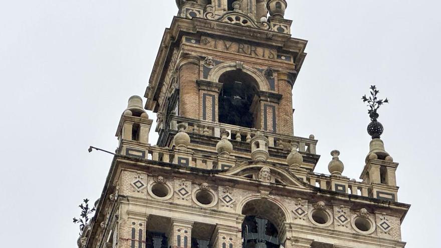 La Giralda cambiará de aspecto hasta 2028: así afectará la restauración integral de la torre al monumento