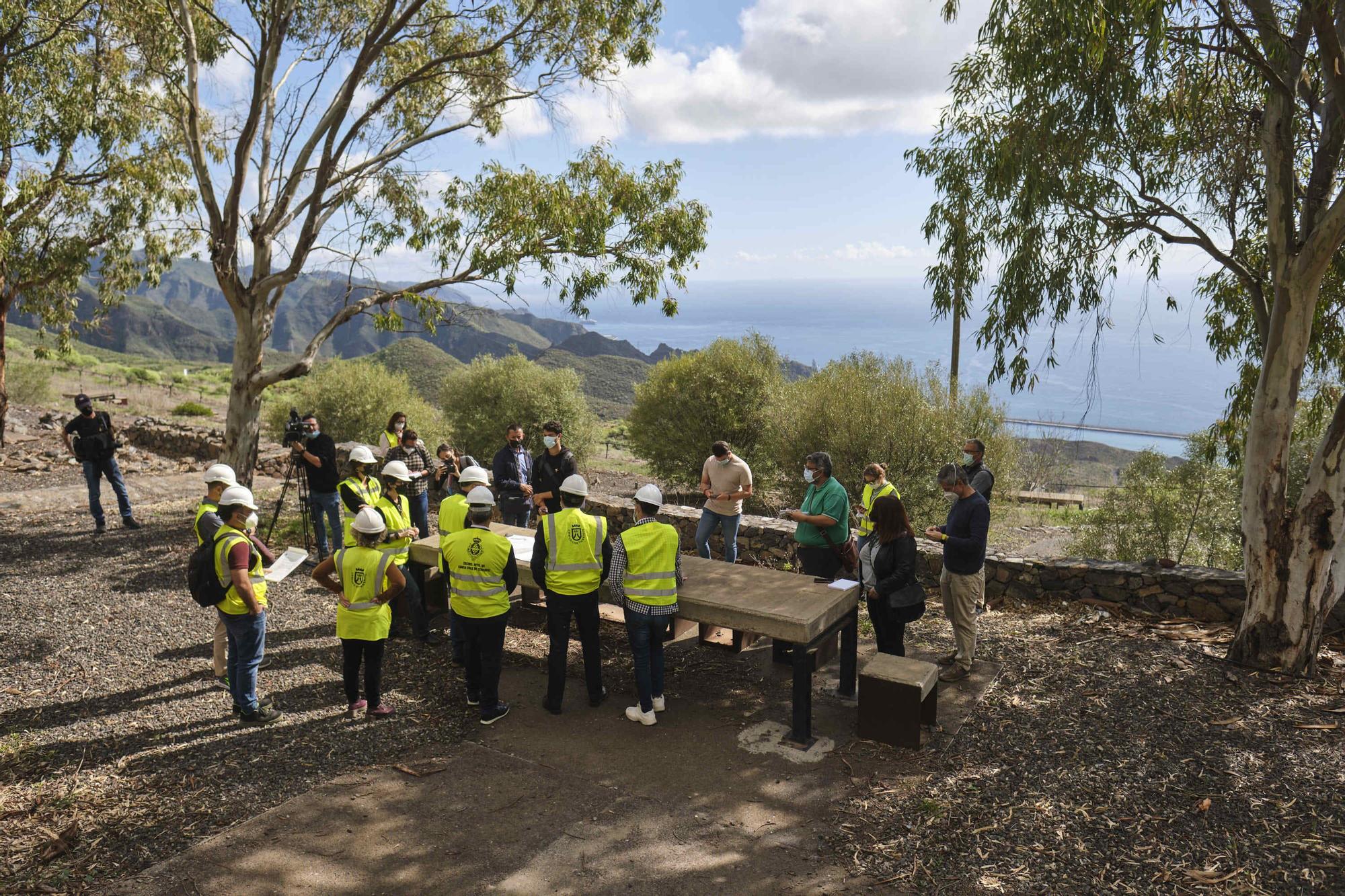 Visita Parque Mesas, inicio obra de la zona de las chuletadas.