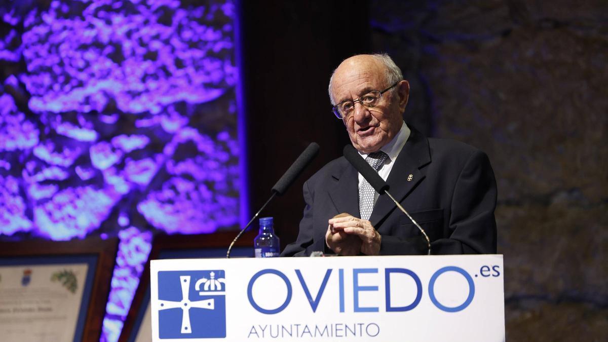 José Luis Álvarez Valdés, el Padre Valdés.