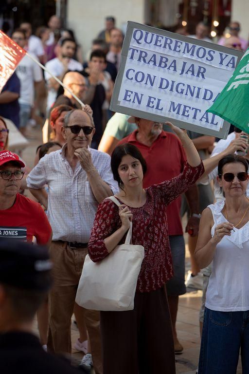 La protesta de las empresas auxiliares de Cartagena, en imágenes