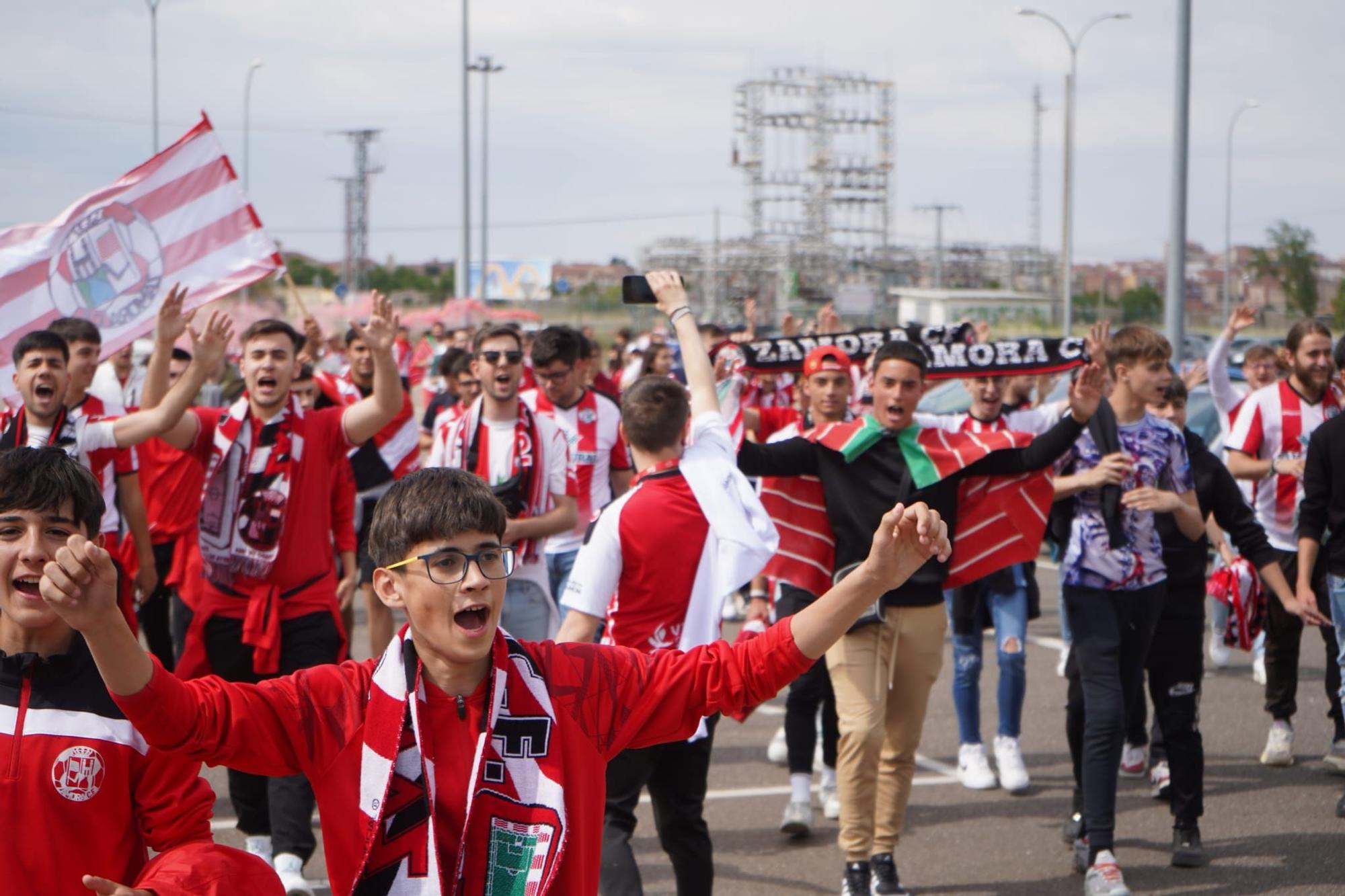 GALERÍA | Ambiente de play-off en el Ruta de la Plata ante el Zamora CF - Alavés B