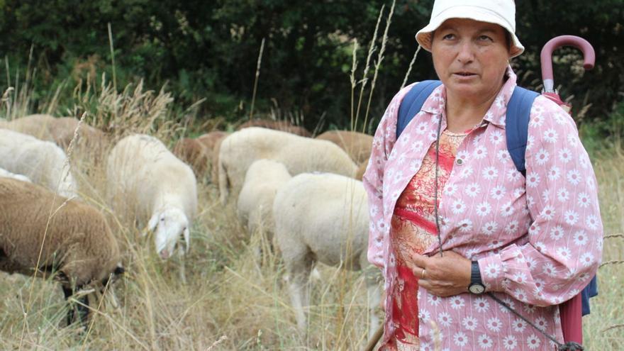 Juana Prieto, la última pastora trashumante de la Raya