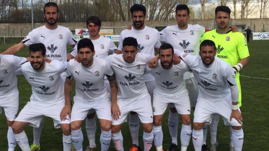 El equipo inicial que presentó el Zamora CF esta tarde en Villamuriel