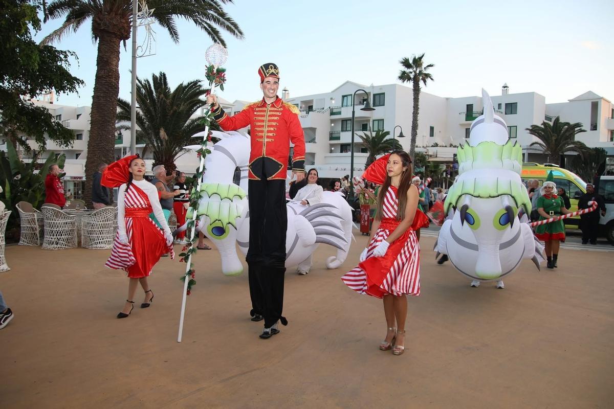 Pasacalle de Papa Noel en Costa Teguise