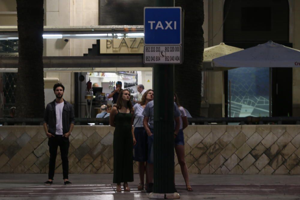 Los taxistas de Málaga se movilizan en apoyo a la huelga de Barcelona