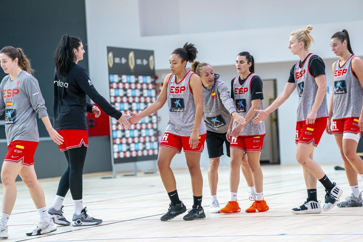 Megan integrada en el entrenamiento