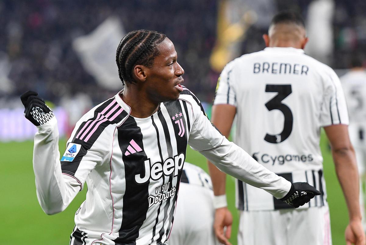 Jonathan David marcó uno de los goles ante el Cremonese