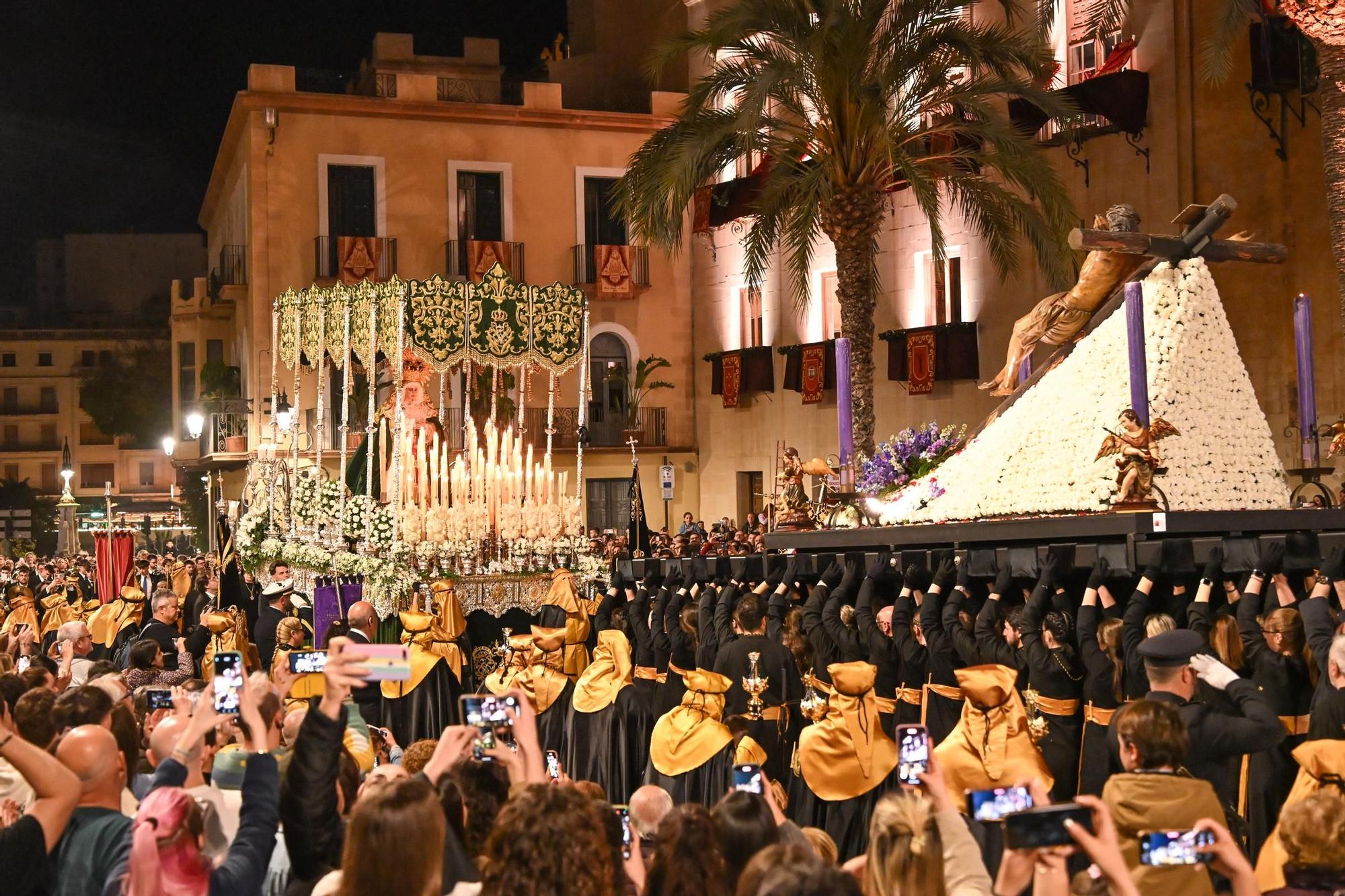 Las mejores imágenes del Jueves Santo en Elche