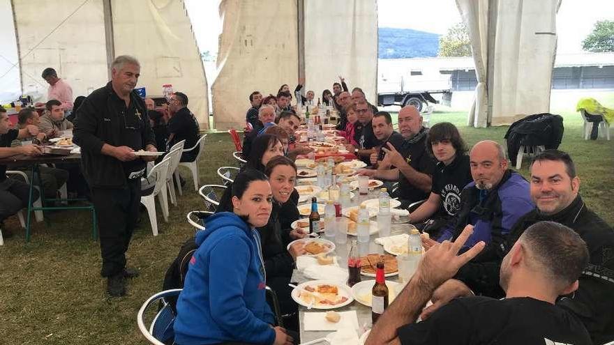 Comida con la que ayer cerraron la quedada en Llanera.