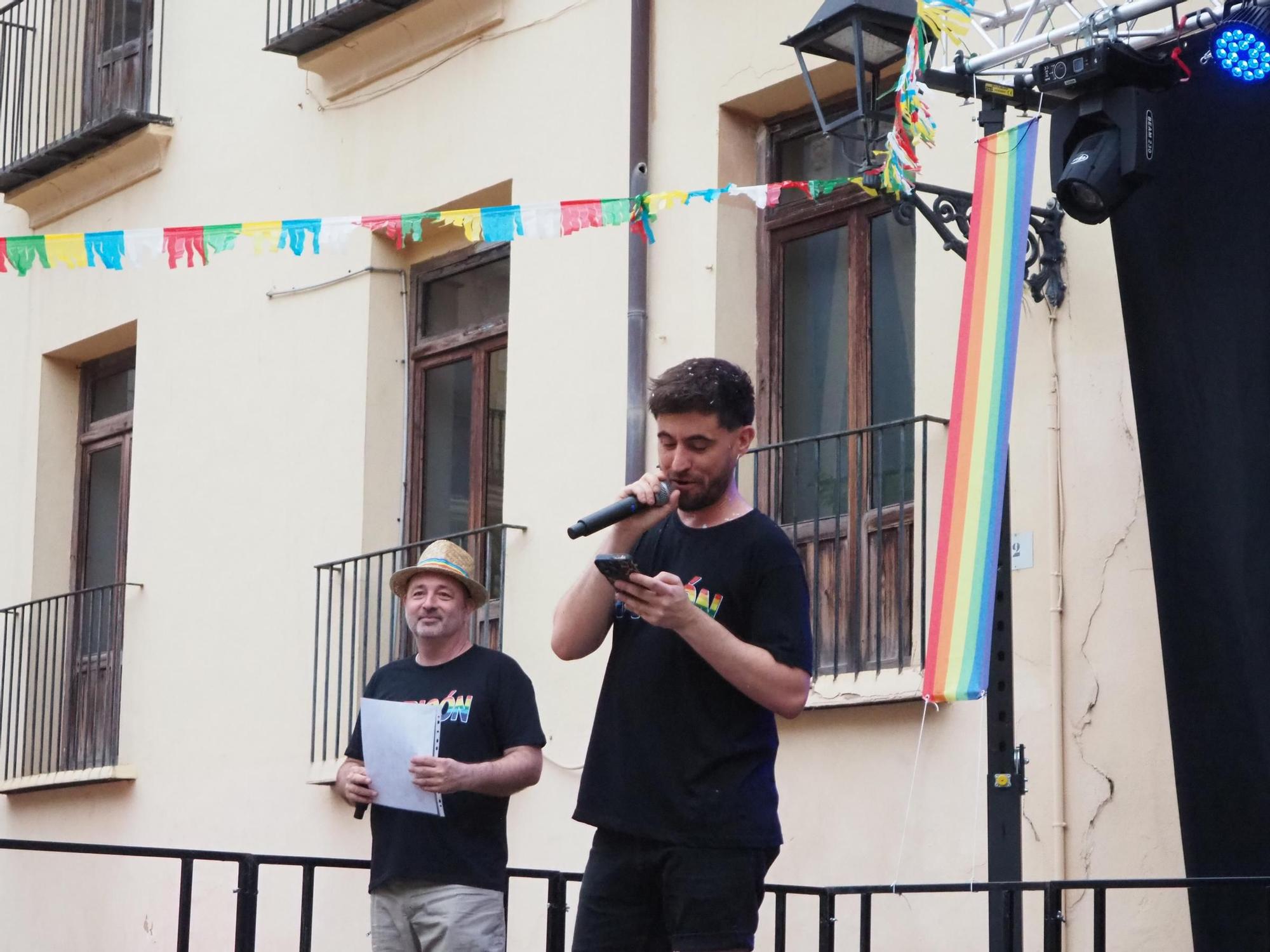 Así ha sido la manifestación del orgullo LGTBI en Alzira