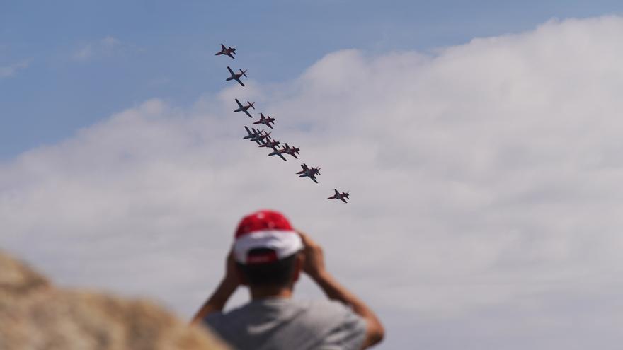 La octava edición del &#039;Air Show&#039;, festival aéreo de Torre del Mar, en imágenes