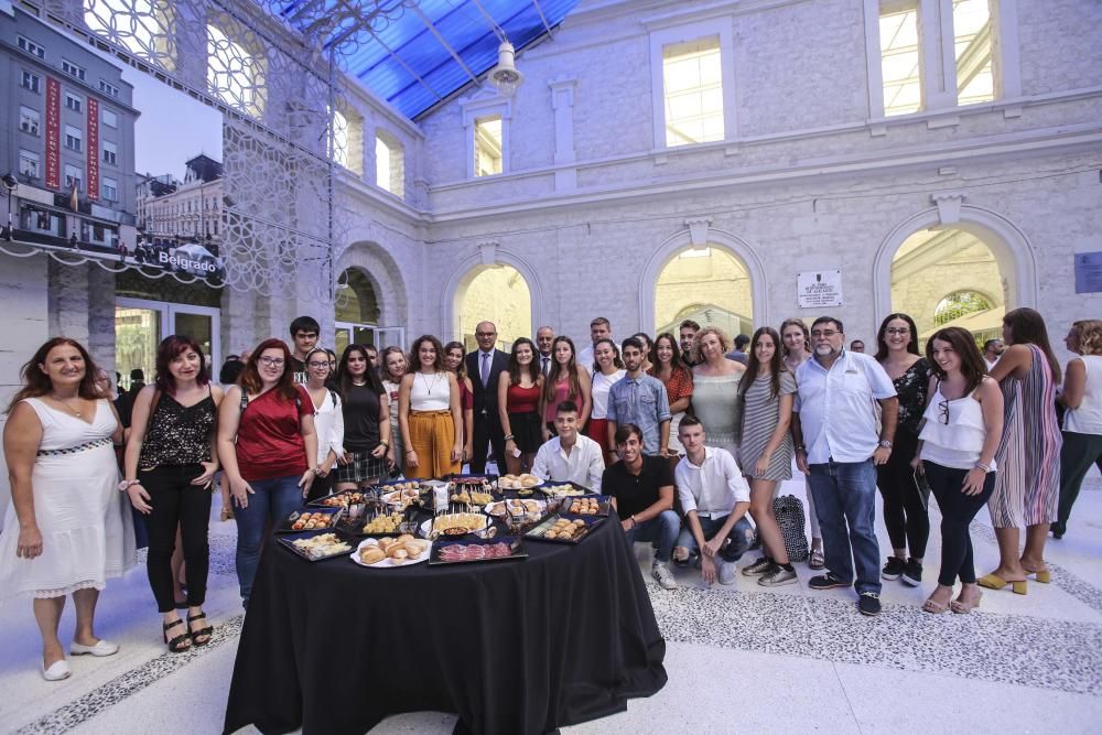 La Universidad de Alicante inaugura el grado de Gastronomía en Casa Mediterráneo para "abrirlo a la sociedad"