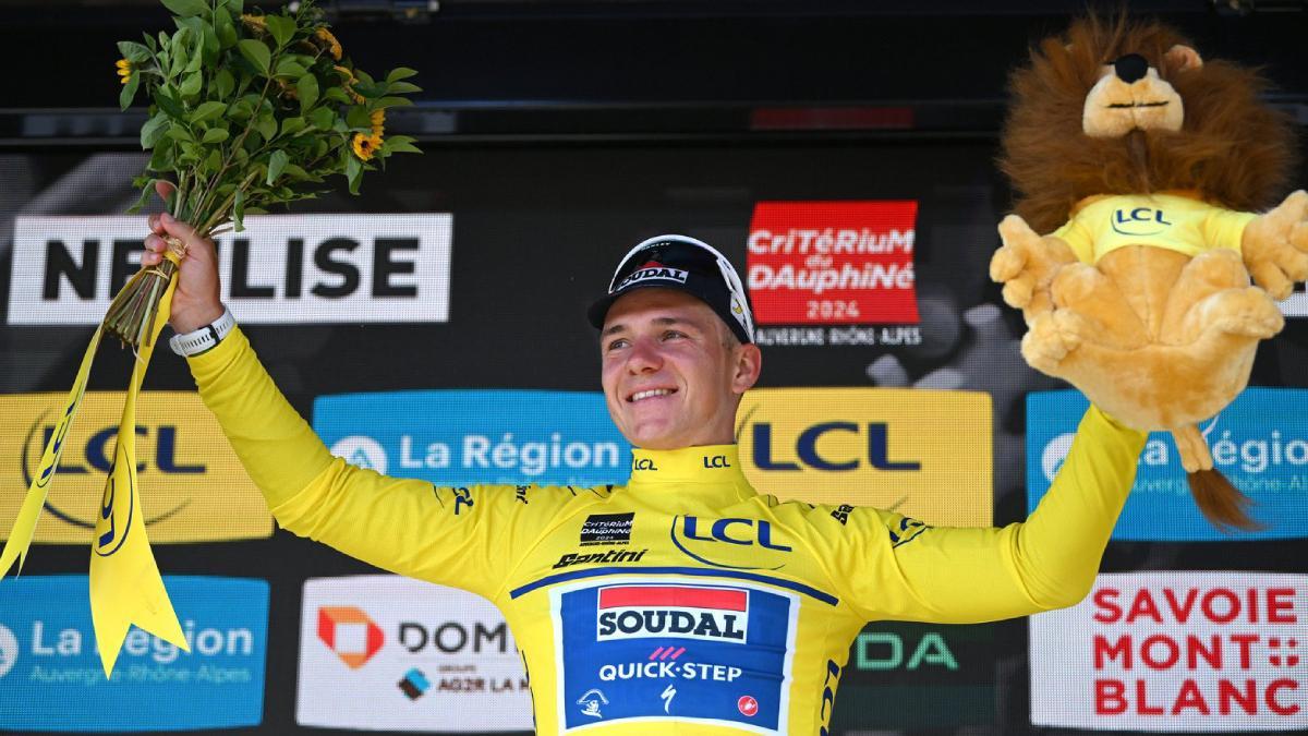 Evenepoel, durante la Dauphiné Liberé