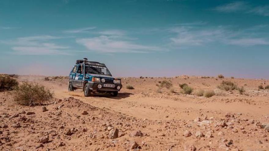 La aventura de 4.000 kilómetros con fines benéficos por tierras marroquíes consta de siete etapas del Dakar.