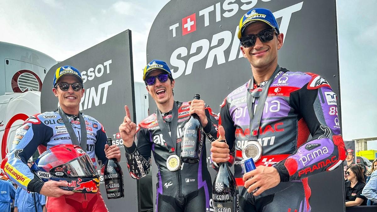 Márquez, Viñales y Martín, en el podio de la carrera al sprint