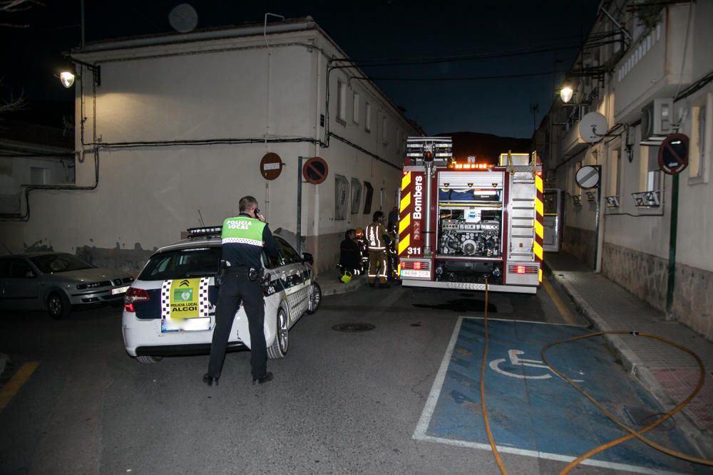 Incendio en una vivienda en el barrio de Batoy