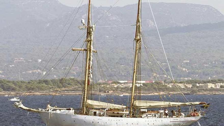 El buque escuela sueco ´Falken´ visita Palma