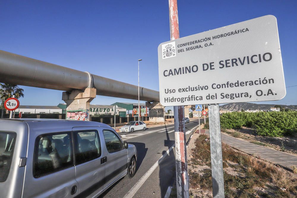 La CHS dice que la carretera de "los tubos" es de su uso exclusivo al cabo de 40 años