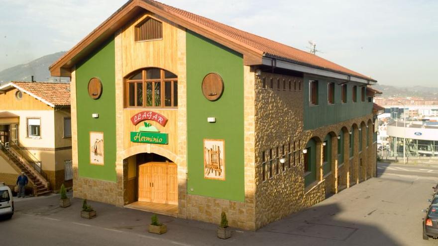 La sidra mejor escanciada en un entorno único