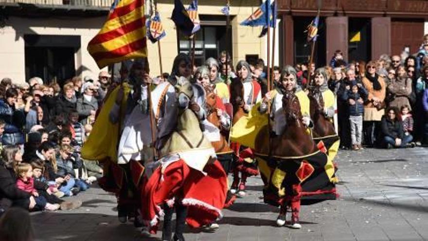 La imatgeria es fa seva la plaça Major