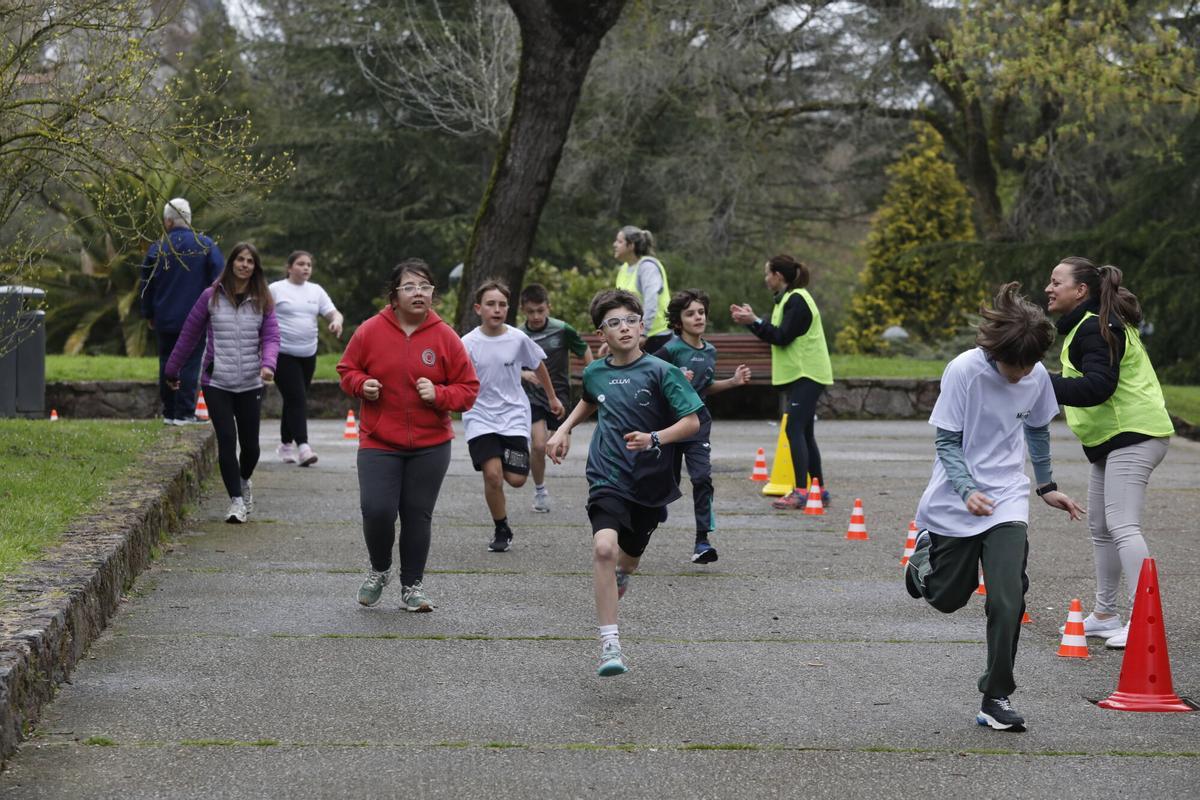 En imágenes: Participantes en la cross escolar del Marcelo Gago en homenaje a Dacal En imágenes: Participantes en la cross escolar del Marcelo Gago en homenaje a Dacal
