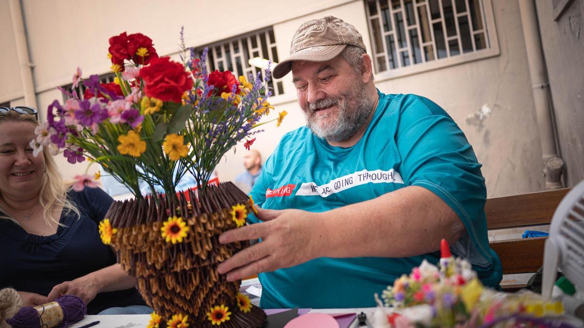 Alberto José Beltrán, una de las personas sin hogar que duerme en el Centro de Acogida de Santa Cruz.