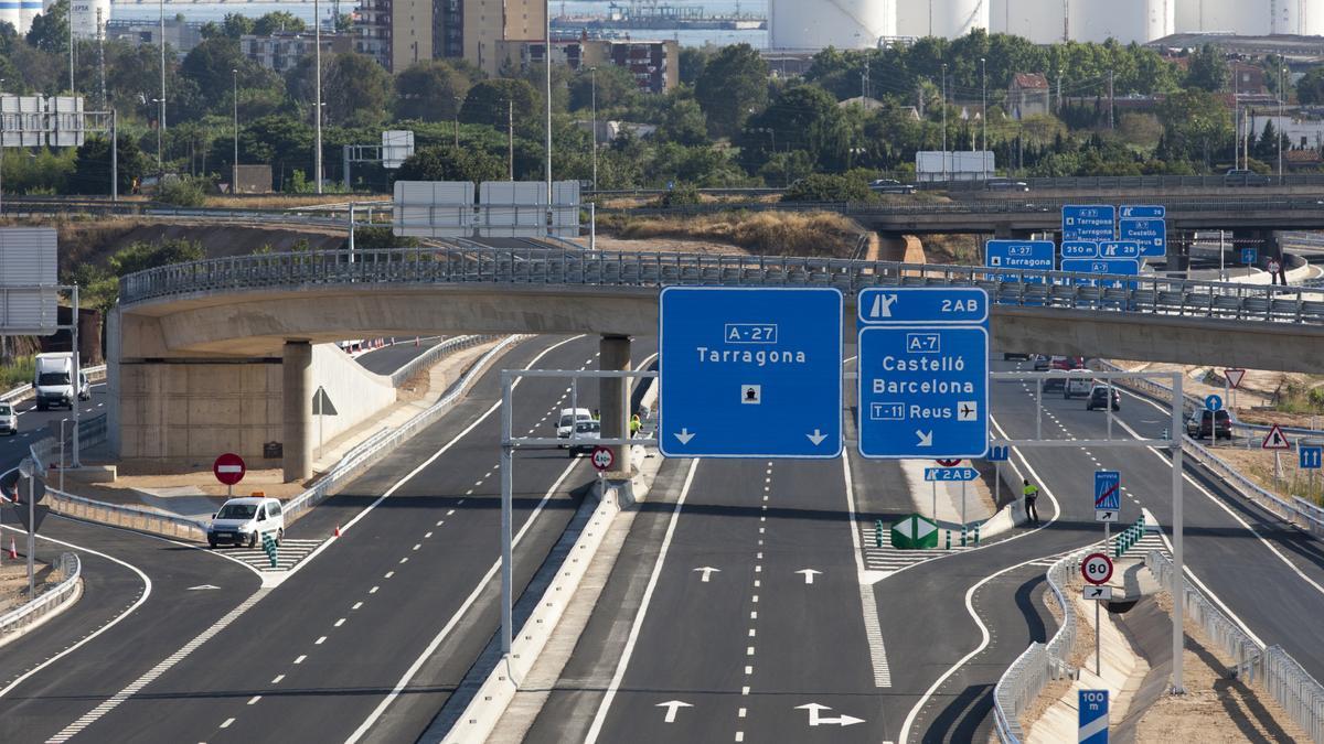 Tramo de la autovía A-27 entre El Morell y Tarragona el día de su inauguración, en 2013.
