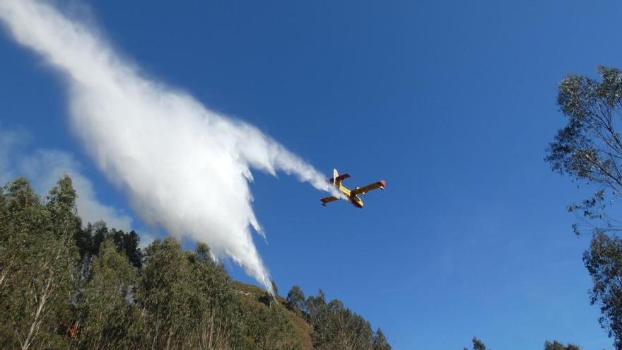 Incendios en Asturias: El fuego azota la zona de Llanes