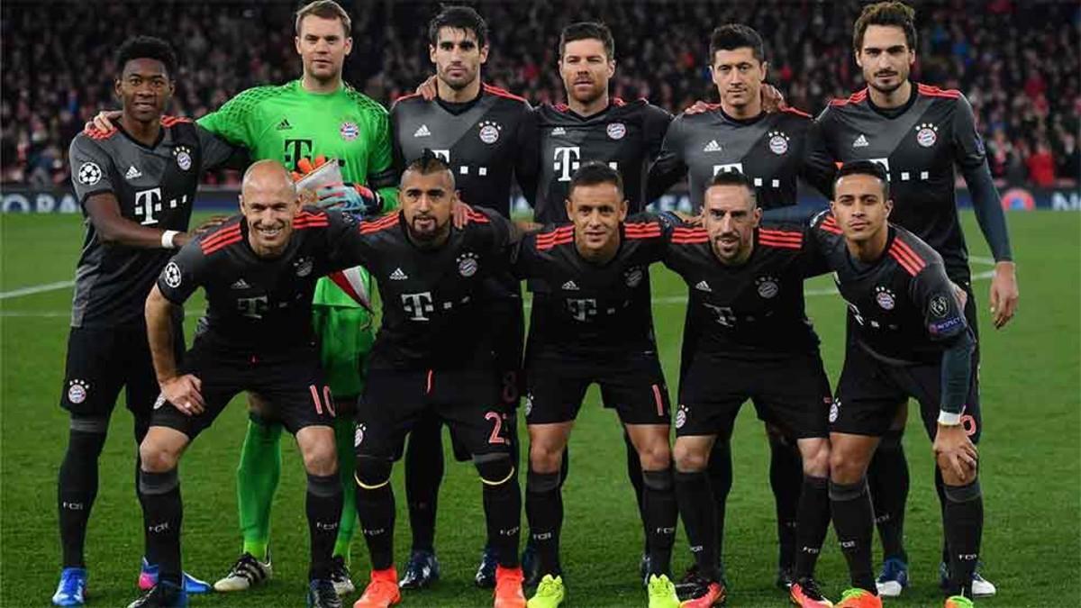 Un once inicial del Bayern Múnich durante la temporada 2016/17
