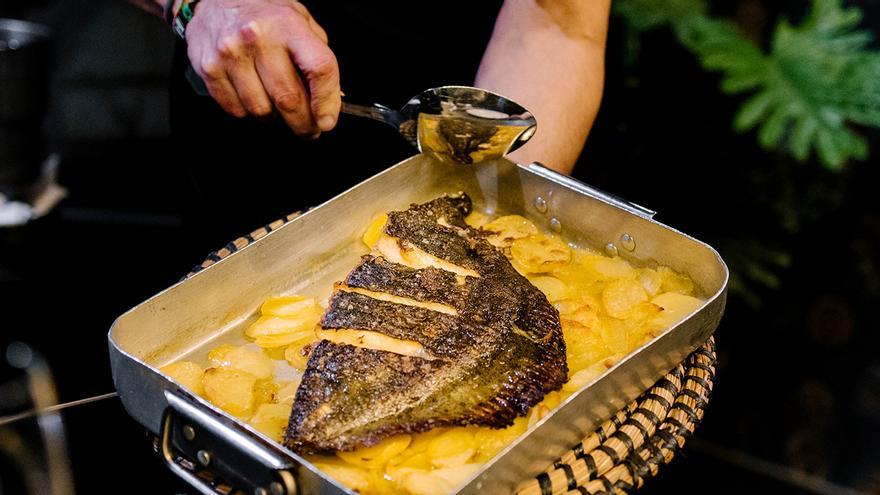 Si eres un amante del buen comer, La Chalana te trae algo que te interesa