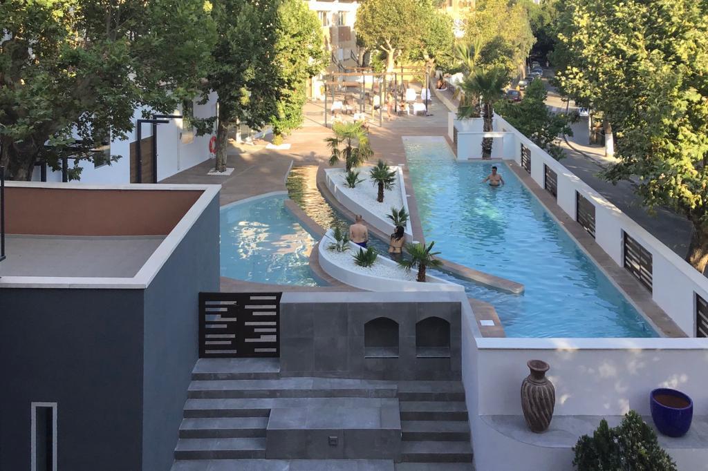 Piscina del Balneario de Lanjarón.