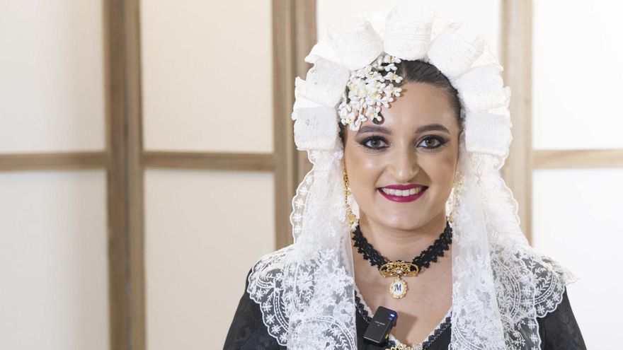 Nadia Belkassem Bernabeu, candidata de la Hoguera Puente Villavieja