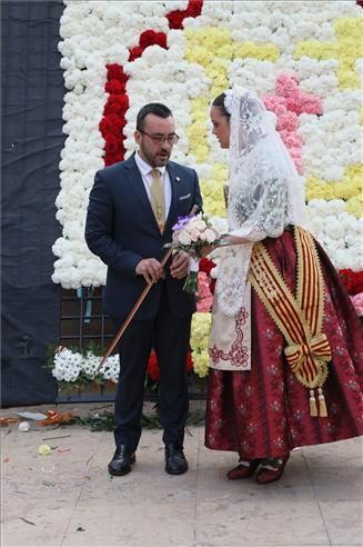 Ofrenda de flores a Sant Pasqual en Vila-real