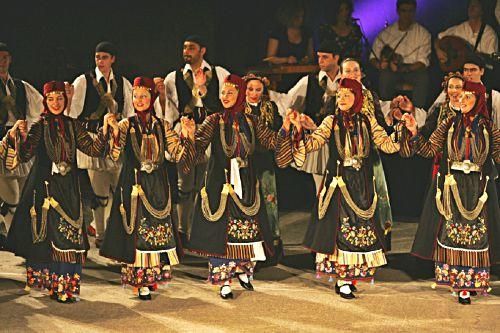 40 Folkloregruppen nehmen am Festival teil.