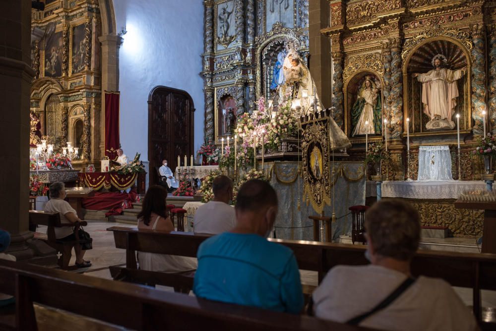 Celebración de la fiesta de la Virgen de El Carmen