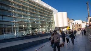 En Barcelona, los galeristas se concentrarán delante del MACBA.