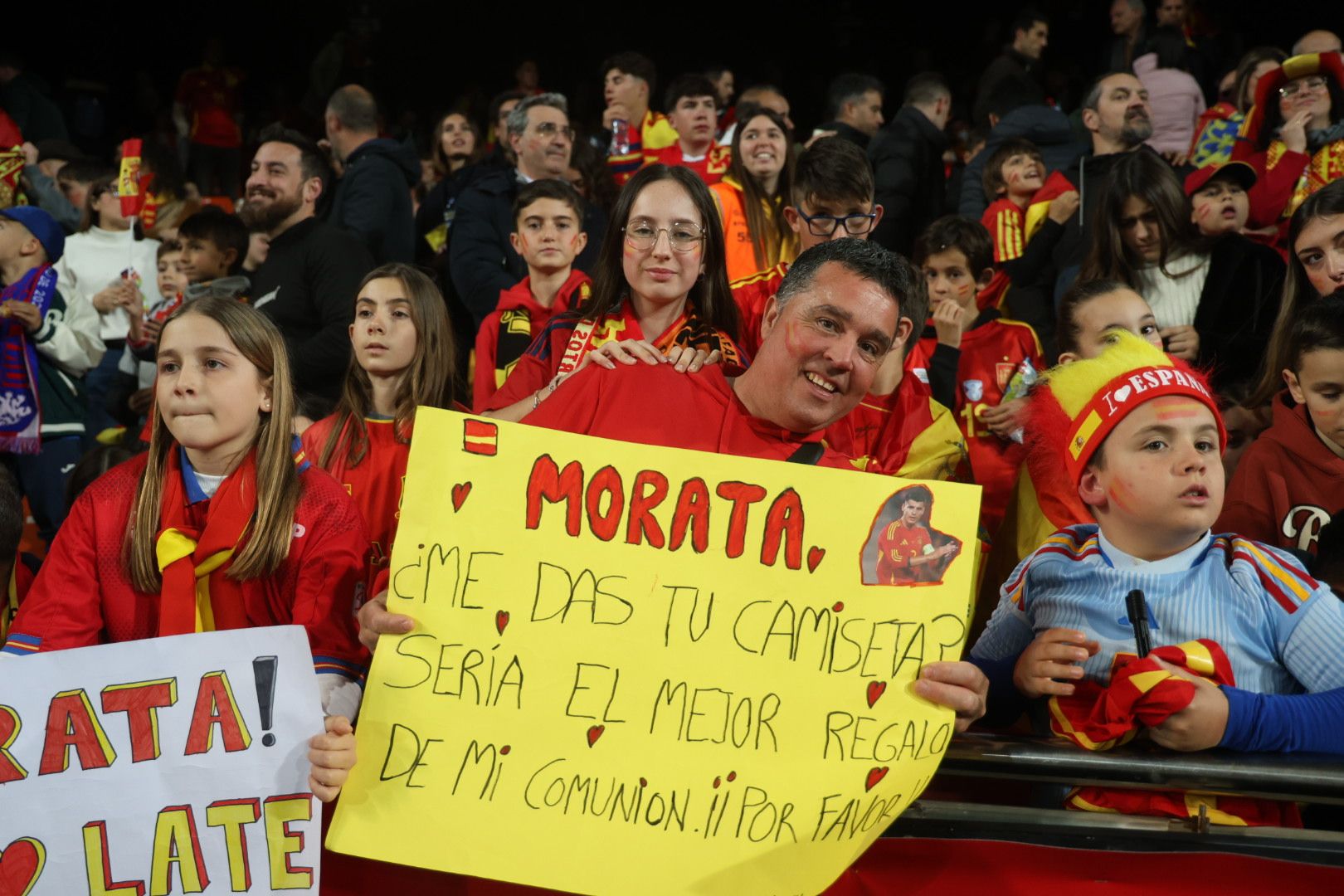 España - Países Bajos: Búscate en la grada de Mestalla