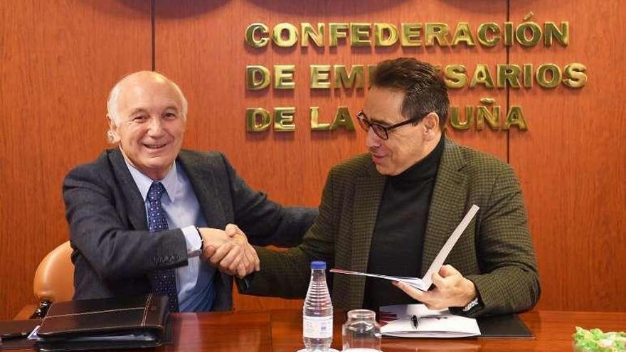 Antonio Fontenla saluda a Antón Arias.