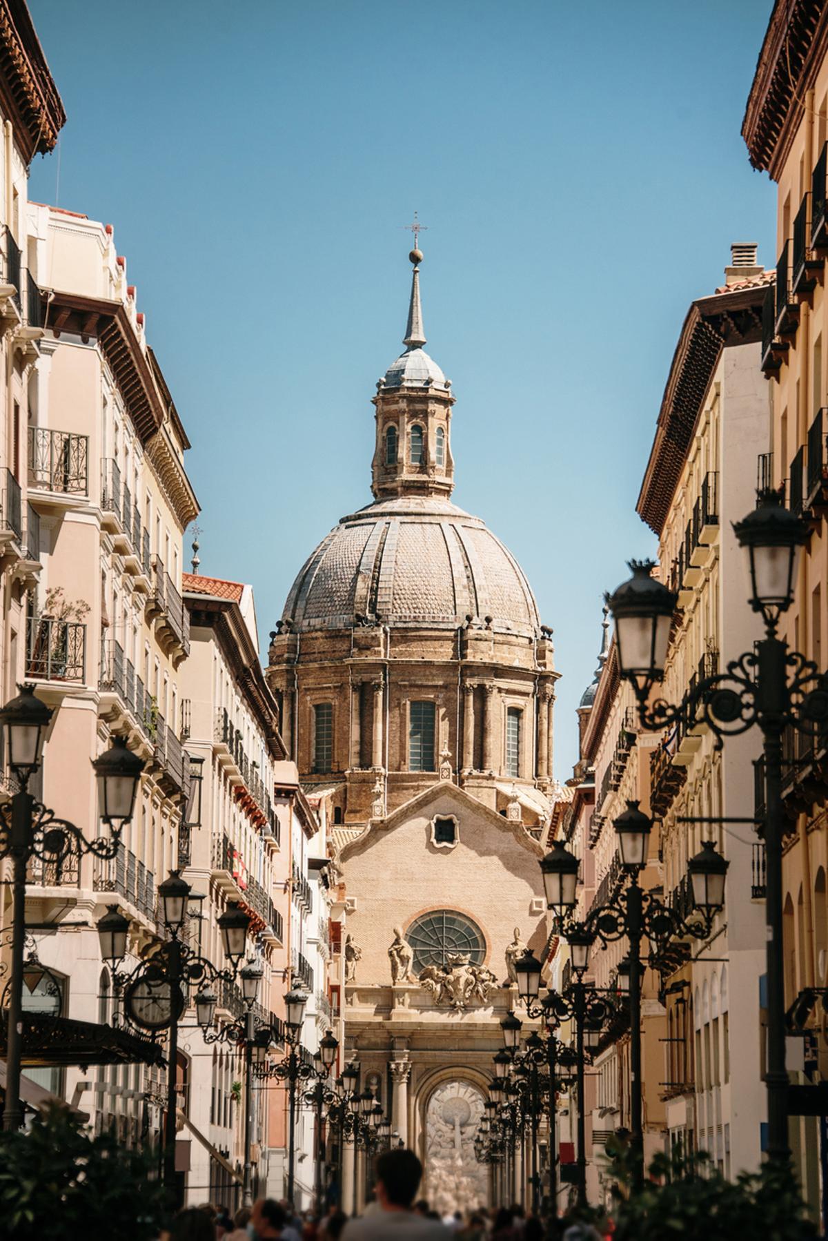 Calle Alfonso I de Zaragoza, todo un emblema de la ciudad y el origen de esta historia.