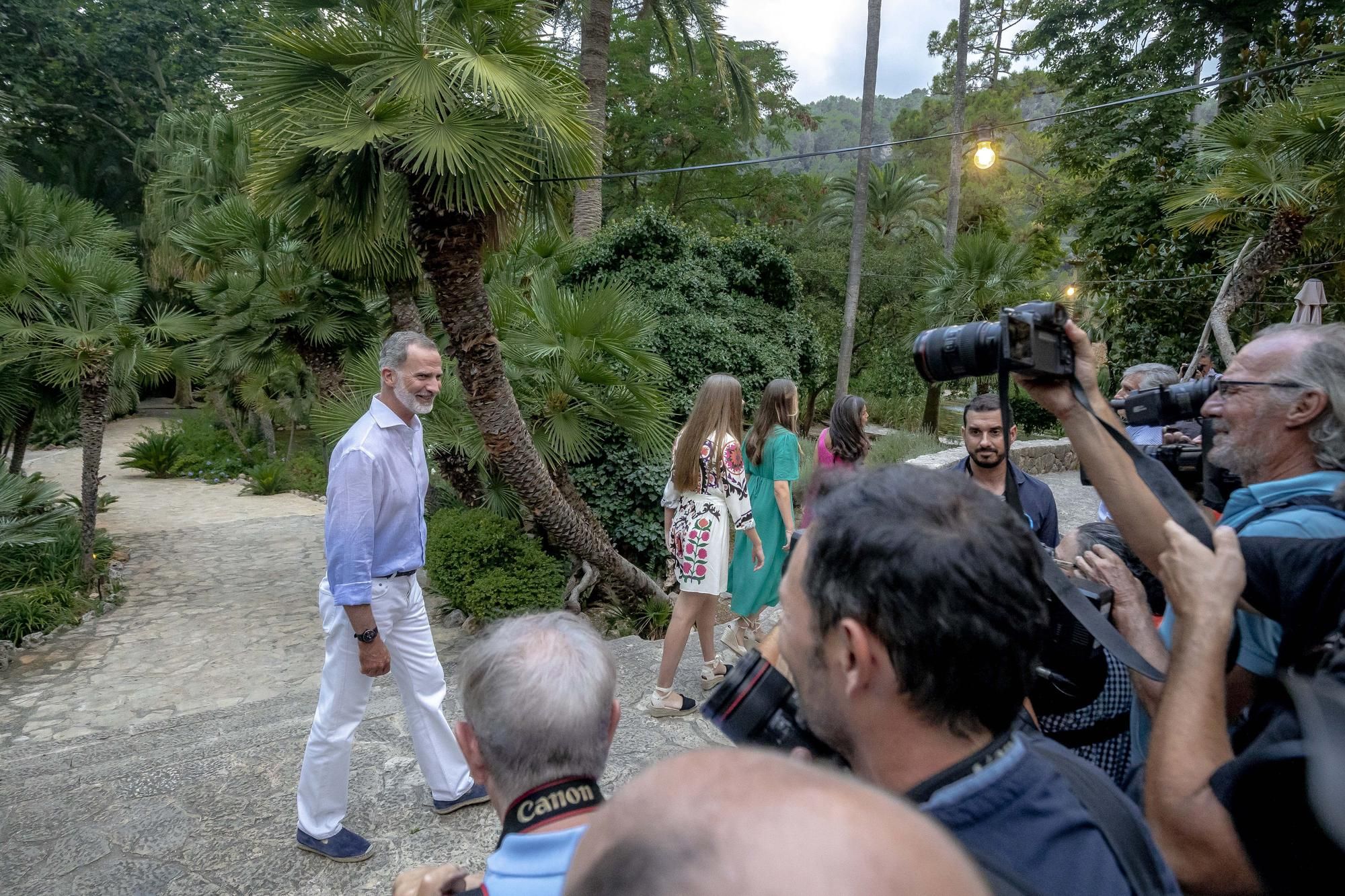 Die Königsfamilie besucht die Jardines de Alfabia auf Mallorca