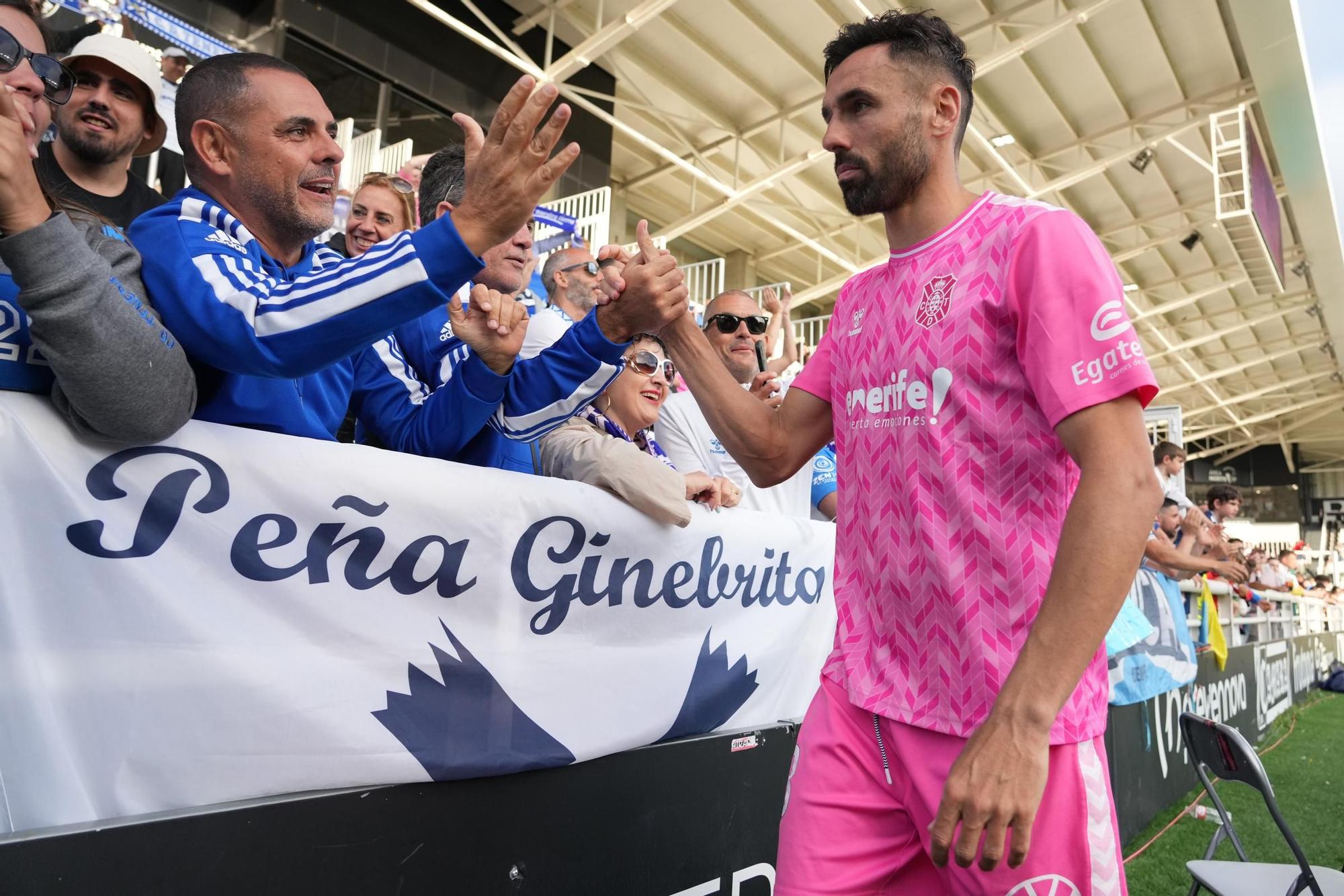 El partido entre el Burgos y el Tenerife. en imágenes