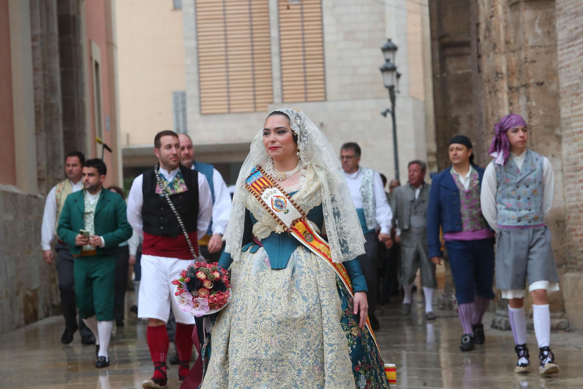 Búscate en el primer día de ofrenda por la calle de la Paz (entre las 15:30 a las 17:00 horas)
