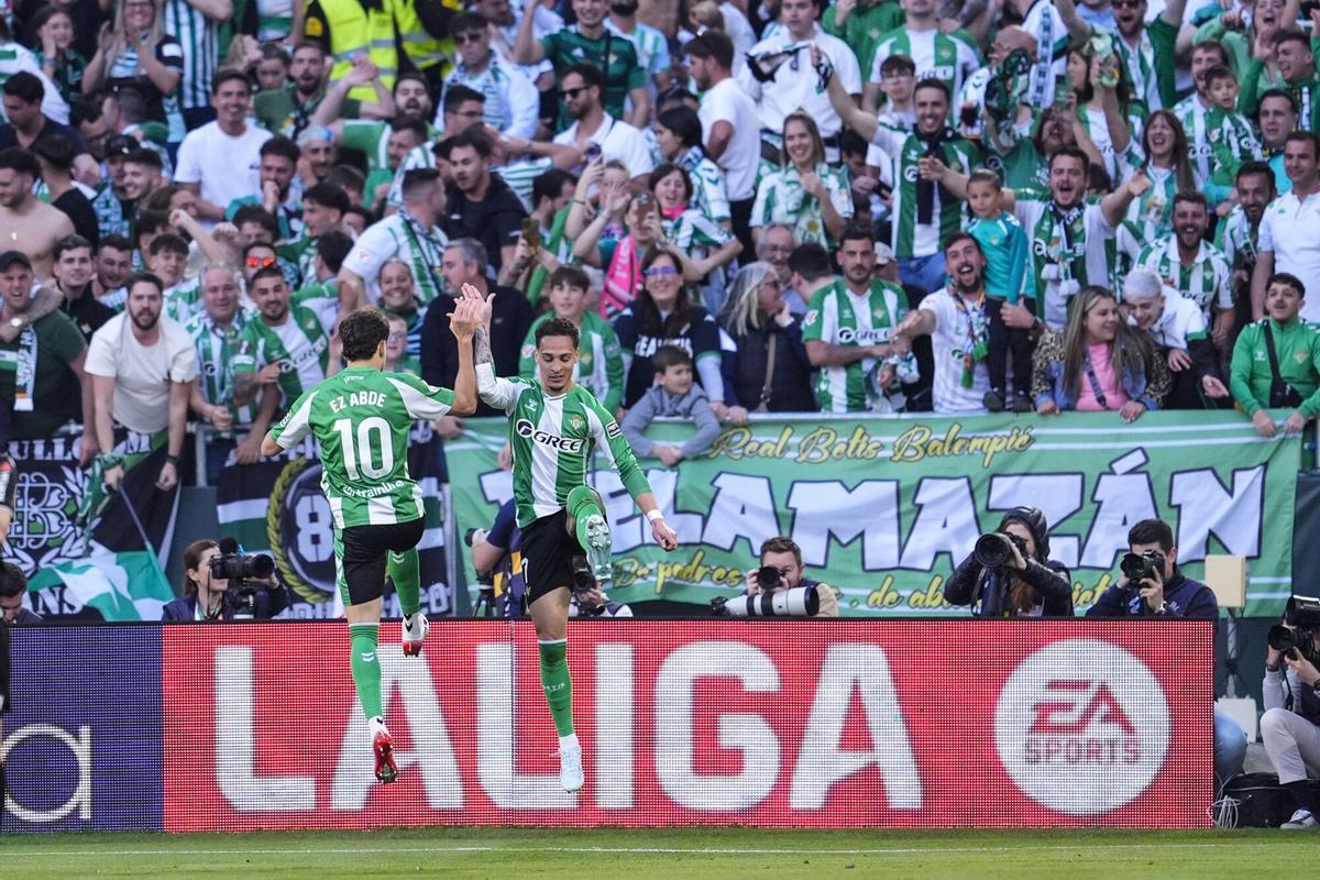 Antony Dos Santos tras hacer el primer tanto
