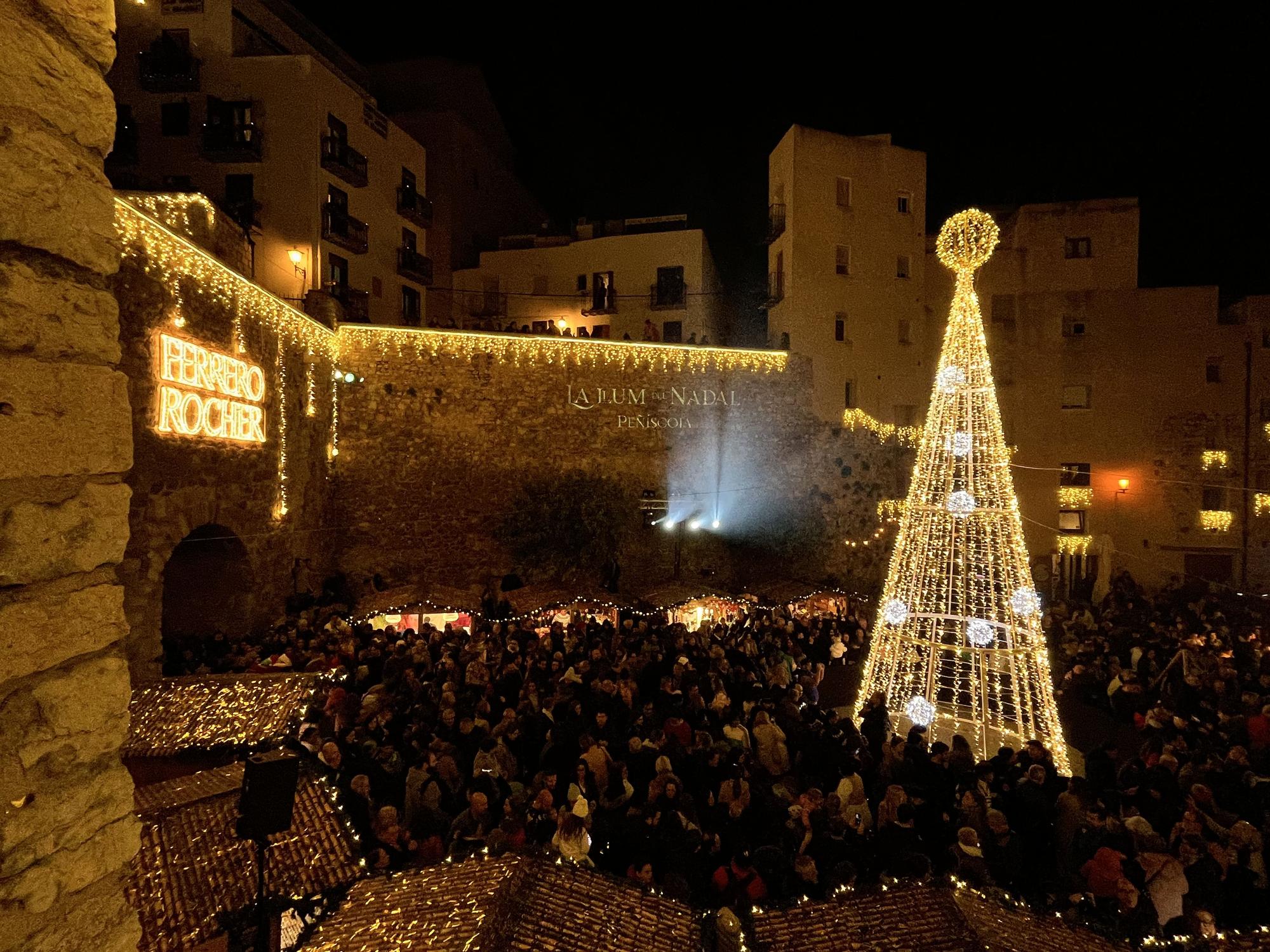 GALERÍA I Peñíscola brilla todavía más por Navidad