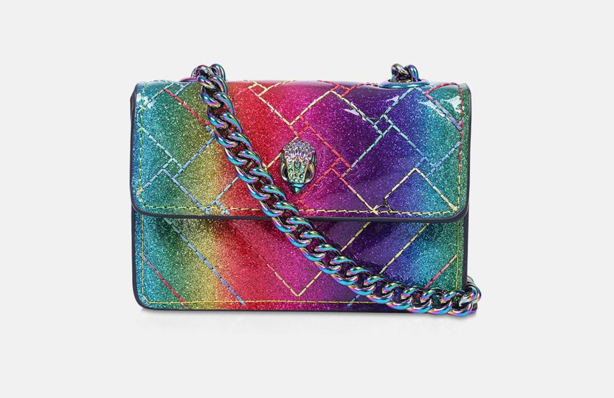 Bandolera mini Kensington en degradado multicolor con solapa y cadena de Kurt Geiger