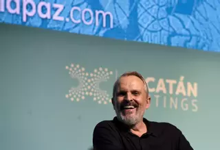 El Supremo da la razón a Miguel Bosé y rechaza declarar su paternidad sobre los dos hijos biológicos de su expareja